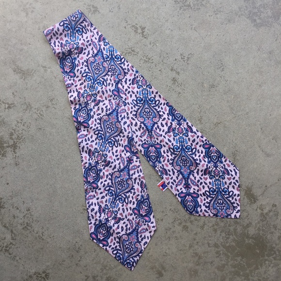 Vintage Extra Wide Paisley Necktie - Picture 1 of 4